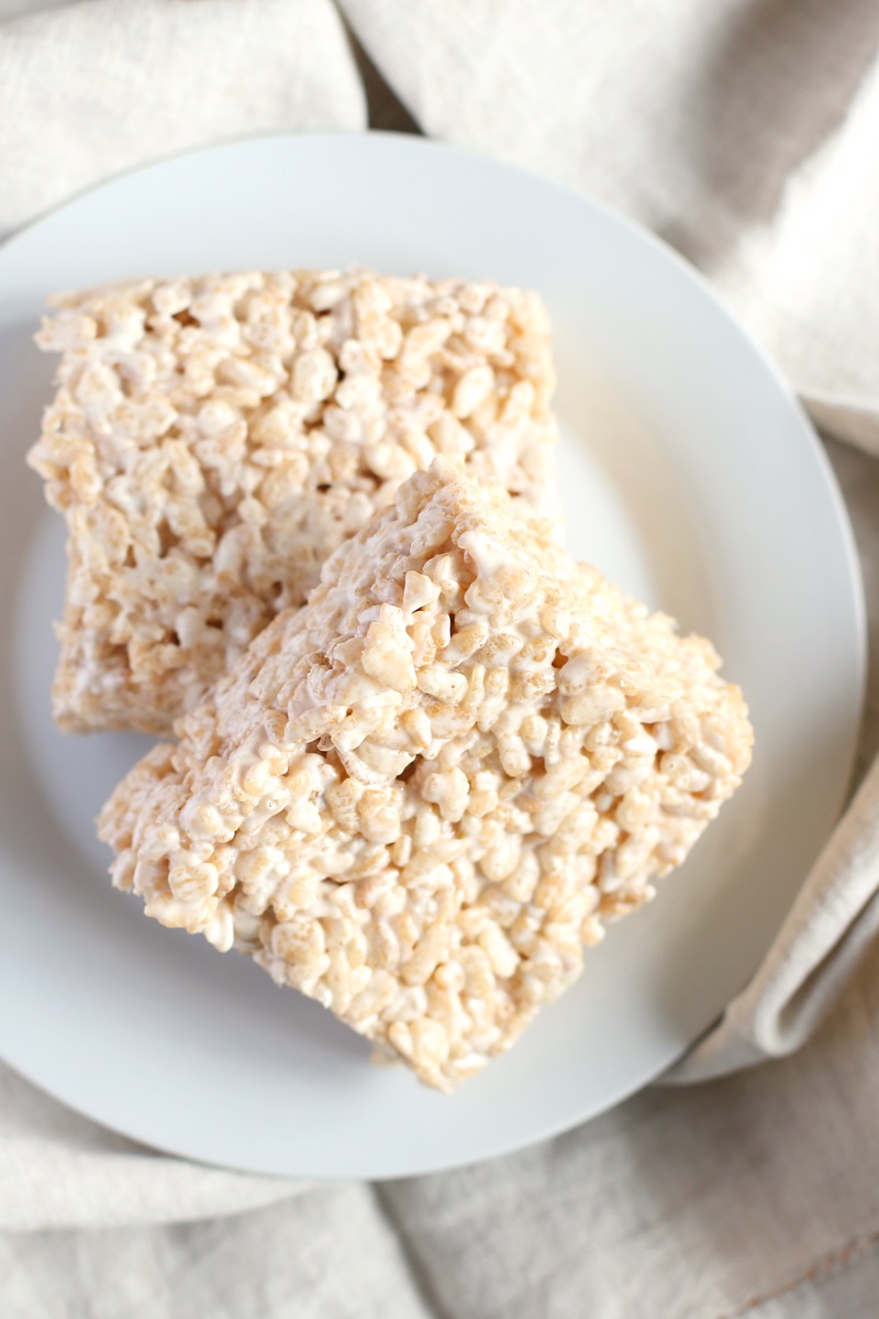 Dairy-Free Rice Crispy Treats Recipe (with Marshmallows or Creme)