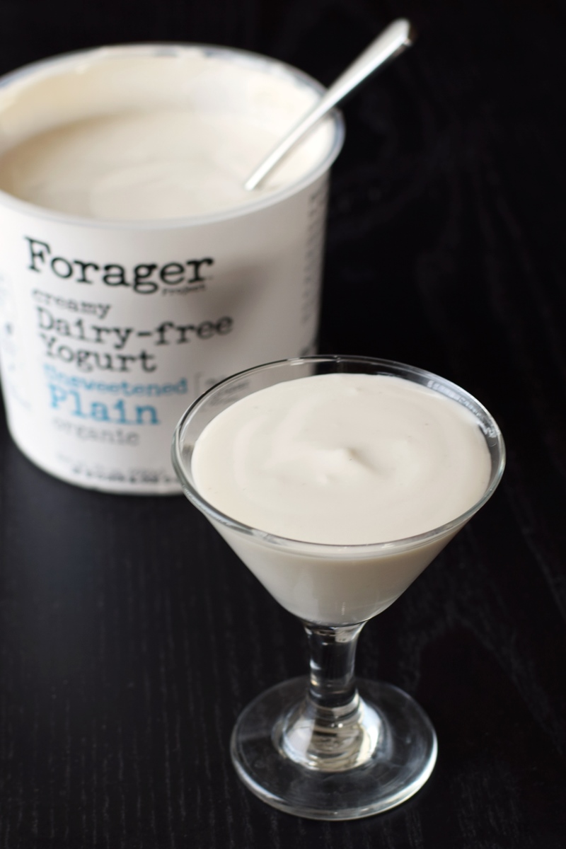 Forager Project Creamy Dairy-free Cashewgurt (Review) - vegan, soy-free, cashew-based yogurt in unsweetened + four flavors